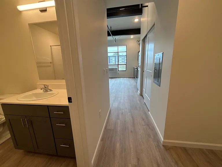 The Malt House Apartment Homes — Photo 24
