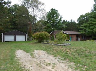 11871 Podunk Ave NE, Greenville, MI 48838