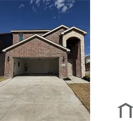 2112 Chloe Ln