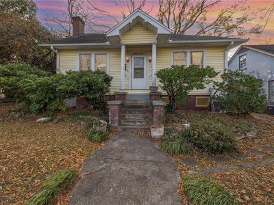 1201 W Friendly Ave, Greensboro, NC, 27403