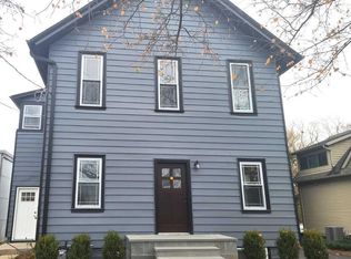 51 S Seymour Ave, Grayslake, IL