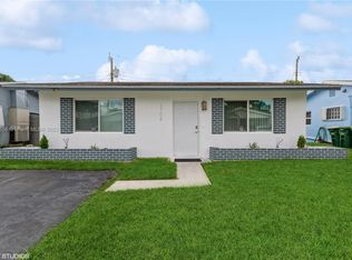 2706 NW 52nd Ct, Tamarac, FL 33309