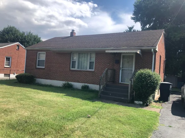 4908 Rutgers St NW, Roanoke, VA 24012