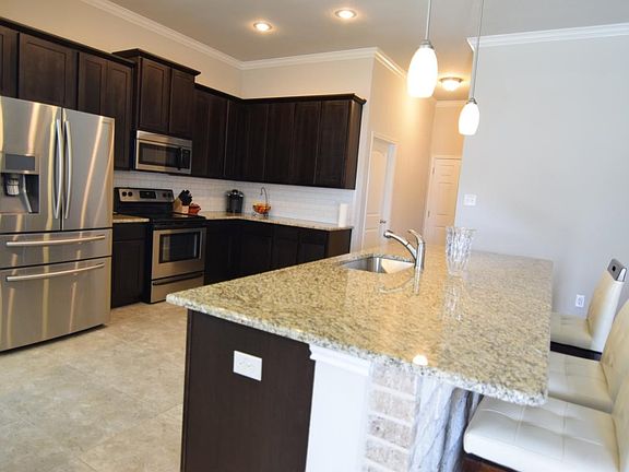 5th image of 1311 Westwood Hills Blvd