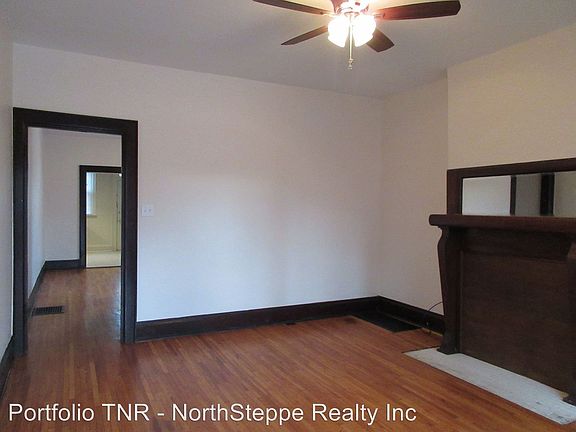 3rd image of 70 W Greenwood Ave
