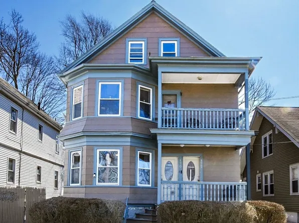 170-172 Adams St, New Bedford, MA 02746