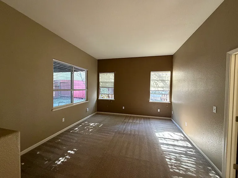 4309 Dalehurst Ln — Photo 17