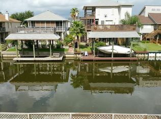 7 N Skimmer St, La Marque, TX 77568