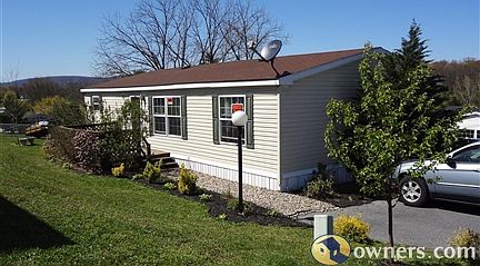 1st image of 904 Sycamore Dr