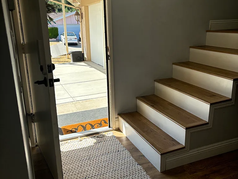 7253 Viar Ave — Photo 4