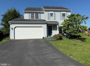 5 Musket Ln, Shillington, PA 19607