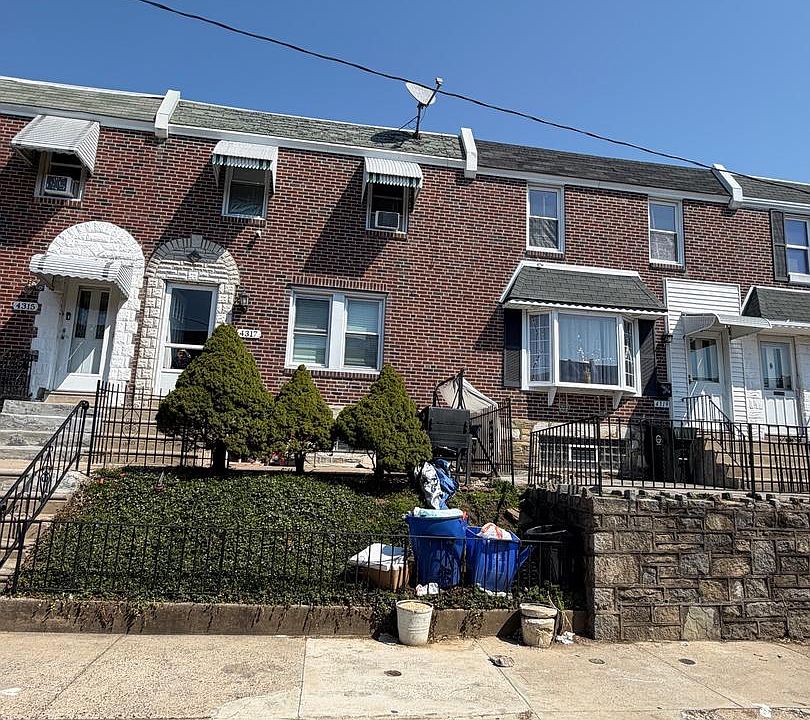 1st image of 4317 Chippendale Ave