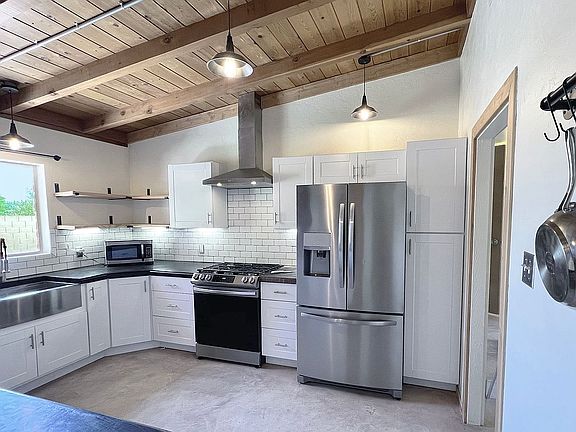 2nd image of 1332 N Camino Miraflores