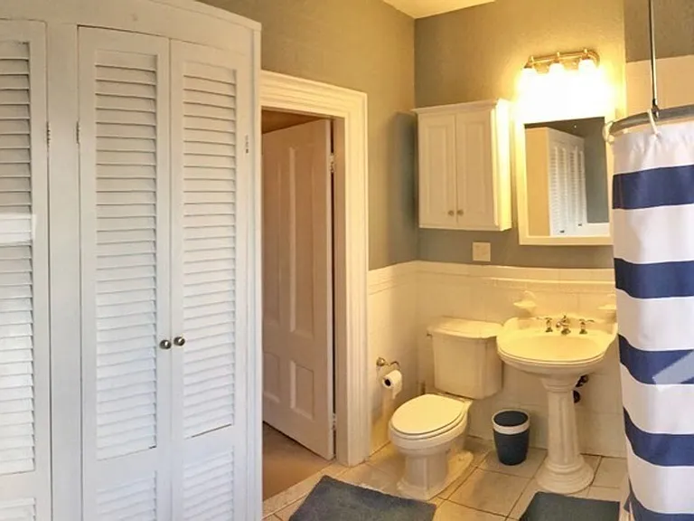 79 S Central Ave #1 — Photo 14