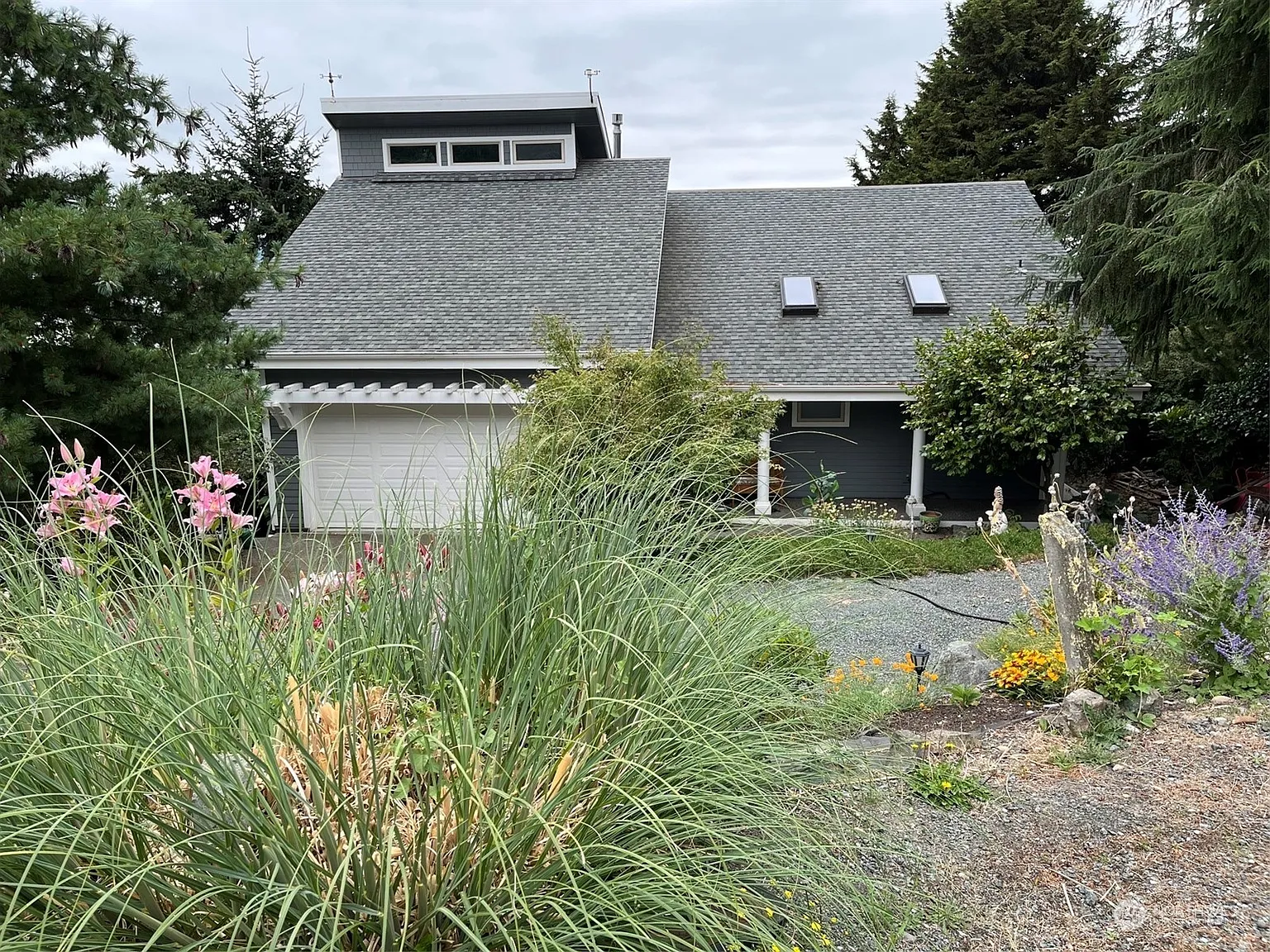 7553 Holiday Boulevard photo 1