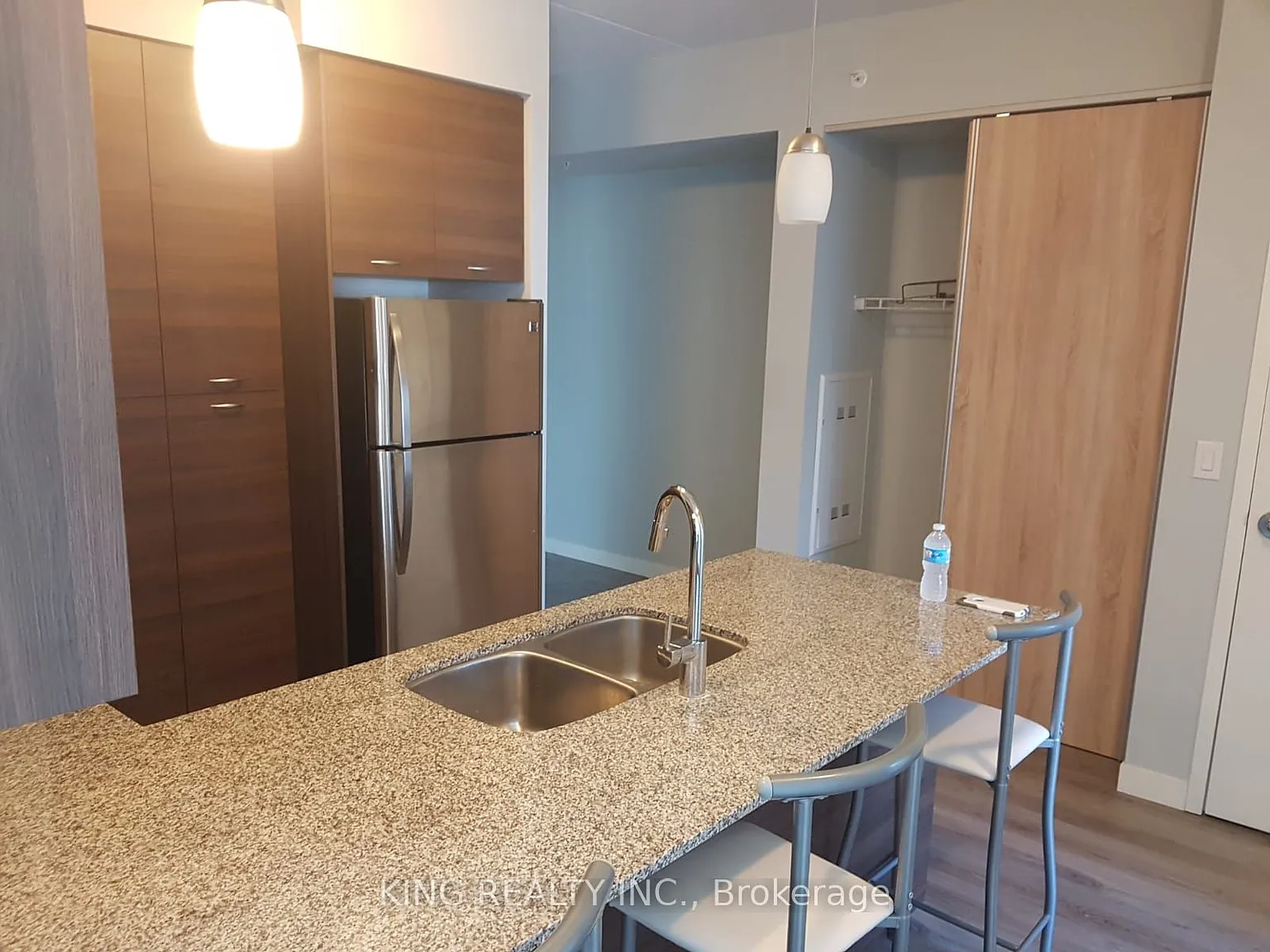 2 bed, $2,750 — Photo 2