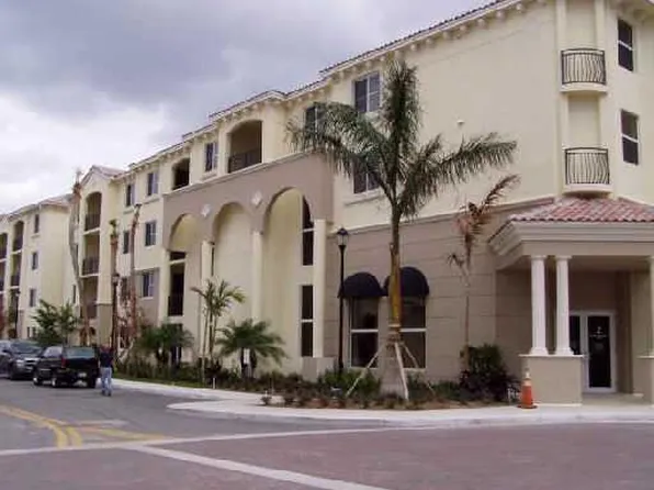 1 Renaissance Way #115, Boynton Beach, FL 33436