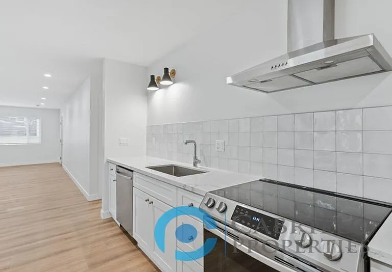 3645 Logan Ave — Photo 16