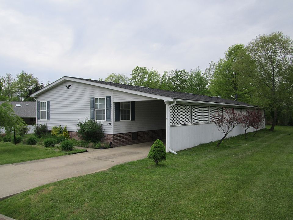 224 Troy Oaks Dr, Hiram, OH 44234 Zillow