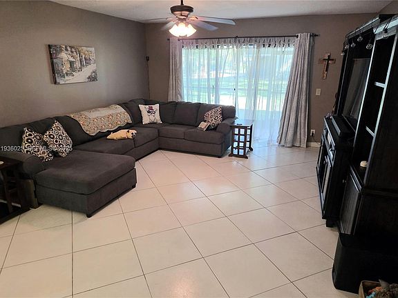 5th image of 423 Lakeview Dr APT 101