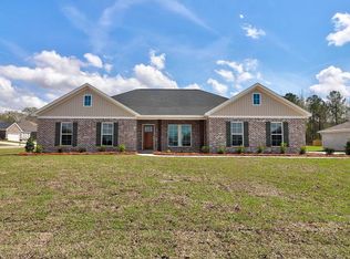 201 Courtland Dr, Dothan, AL 36301