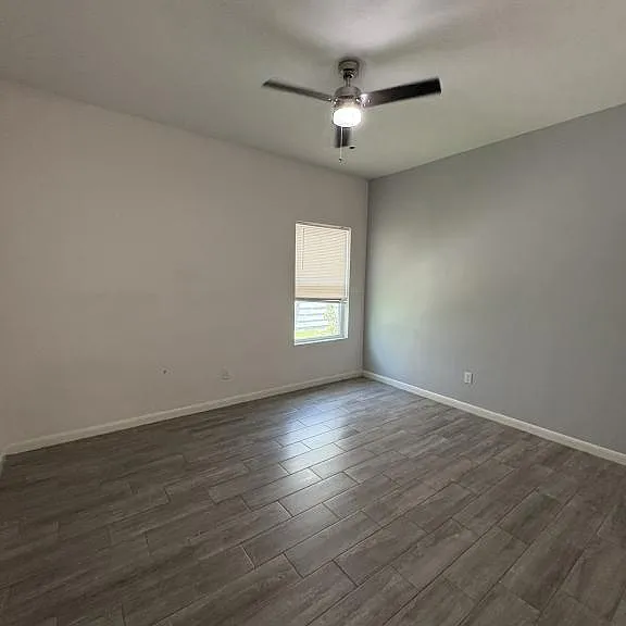 2607 E Hackberry Ave — Photo 3