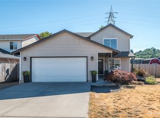 71 Chickadee Dr, Kelso, WA