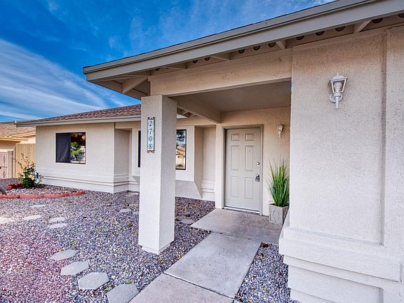 4th image of 2708 Canyon View Dr