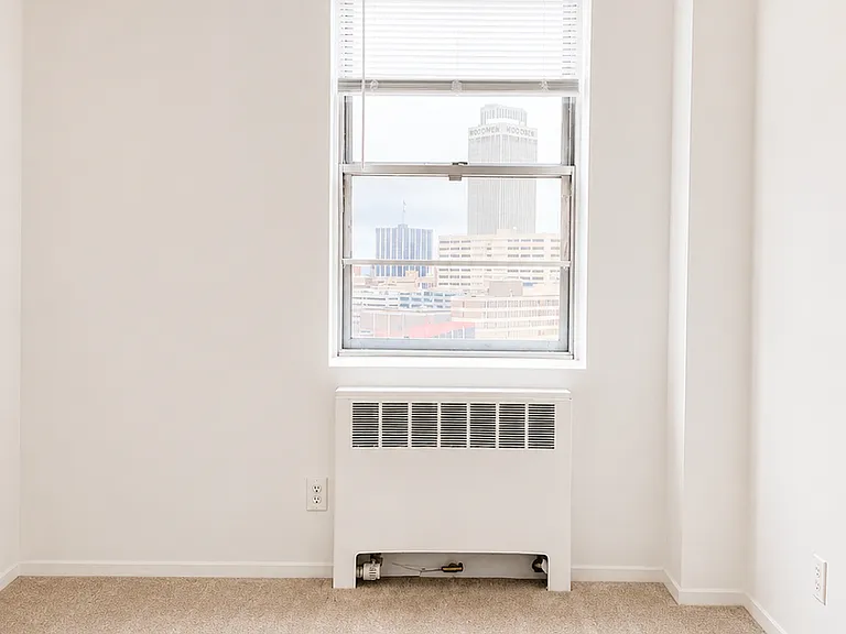 The Avenue apartments — Photo 8