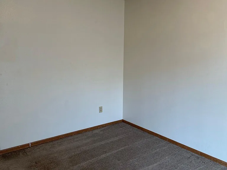 436 S Johnson St #4 — Photo 8