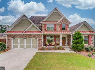 1753 Crosswaters Ct, Dacula, GA 30019