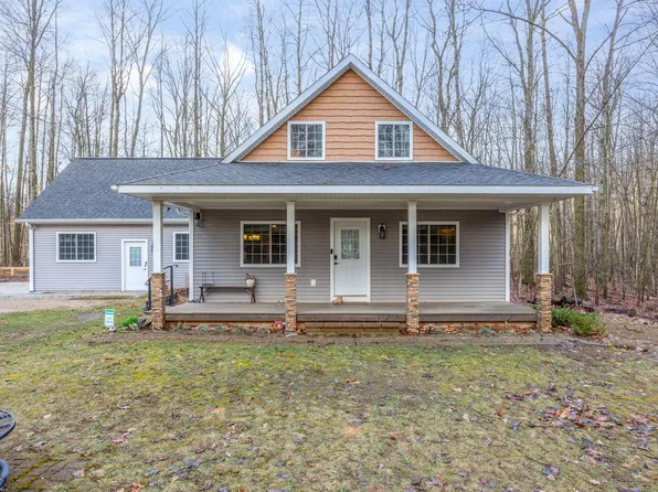 8447 Toronto, Stanwood, MI 49346