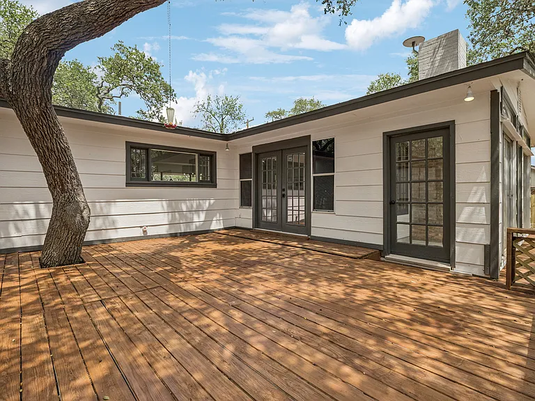 320 El Portal Dr — Photo 24