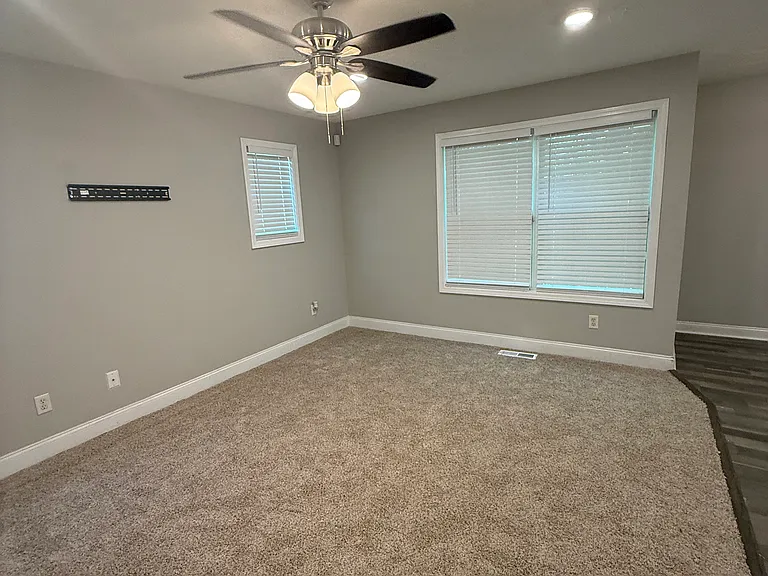 Cottage Grove Pl — Photo 39