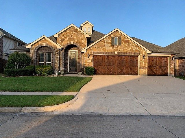 1st image of 312 Kelvington Dr