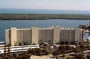 1st image of 124 Lakeshore Dr APT 337