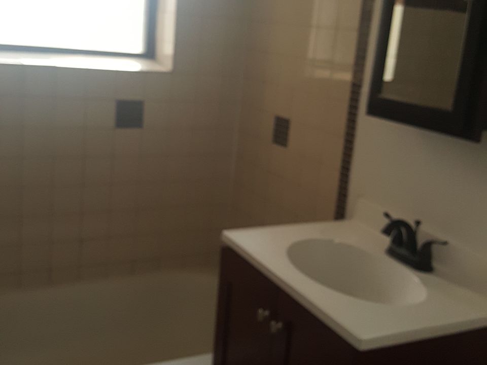 2nd image of 1506 E 67th Place # Fl 2nd