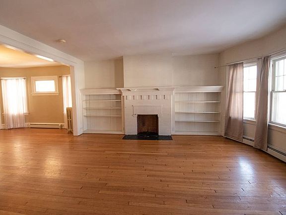 5th image of 789 Potomac Ave