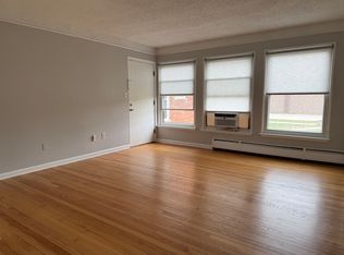 713 N Stephenson Hwy APT 103, Royal Oak, MI 48067