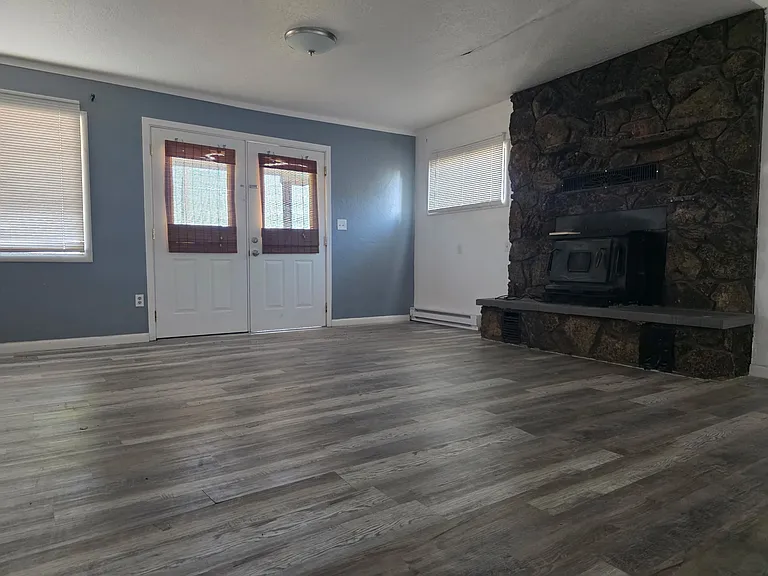 350 Grandview Dr #100 — Photo 5