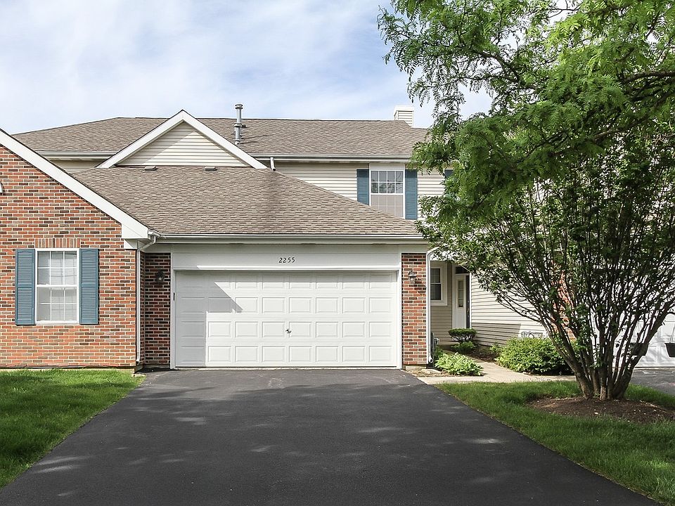 1st image of 2255 Briar Ct #2255
