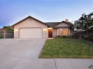 1415 Crosspoint Way, Red Bluff, CA 96080