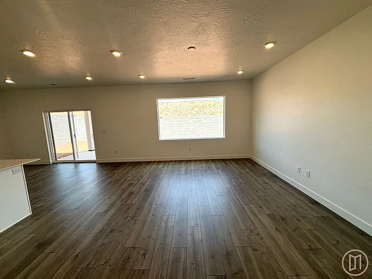1604 S Ripple Rock Dr — Photo 9