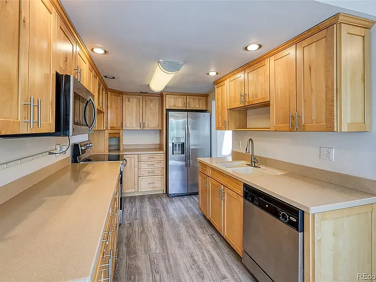 7684 S Cove Cir — Photo 19