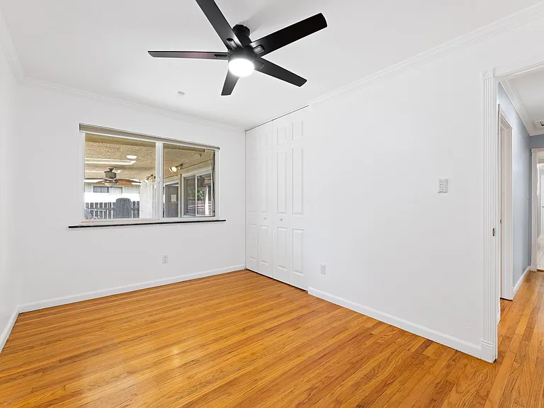 2636 Bridgeport Way — Photo 24