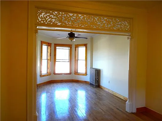 Rented by R New York | media 4