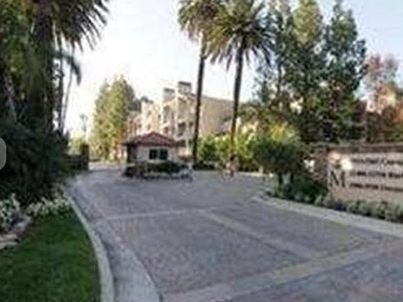 3rd image of 5535 Canoga Ave APT 325