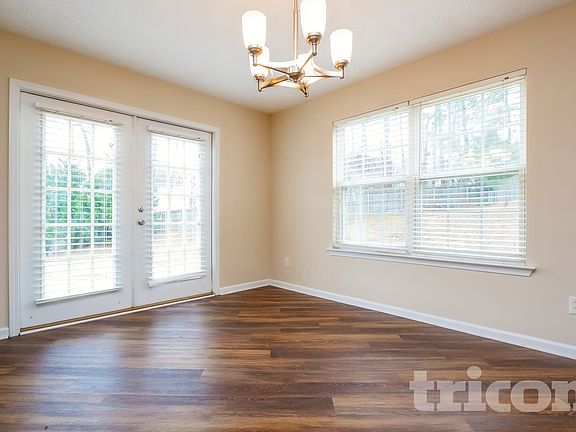 5th image of 1765 Campbell Ives Dr