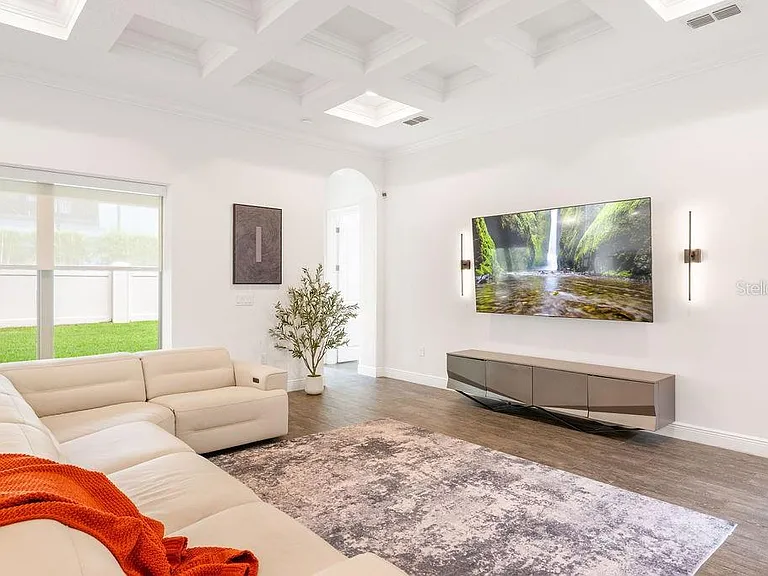 706 Canopy Estates Dr — Photo 12