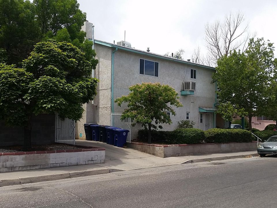 1st image of 502 Columbia Dr SE